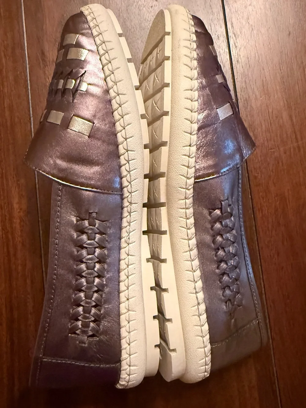 Trotters Taupe/Silver/Gray Metallic Woven Slip-On Loafers with Silver Accents 8W